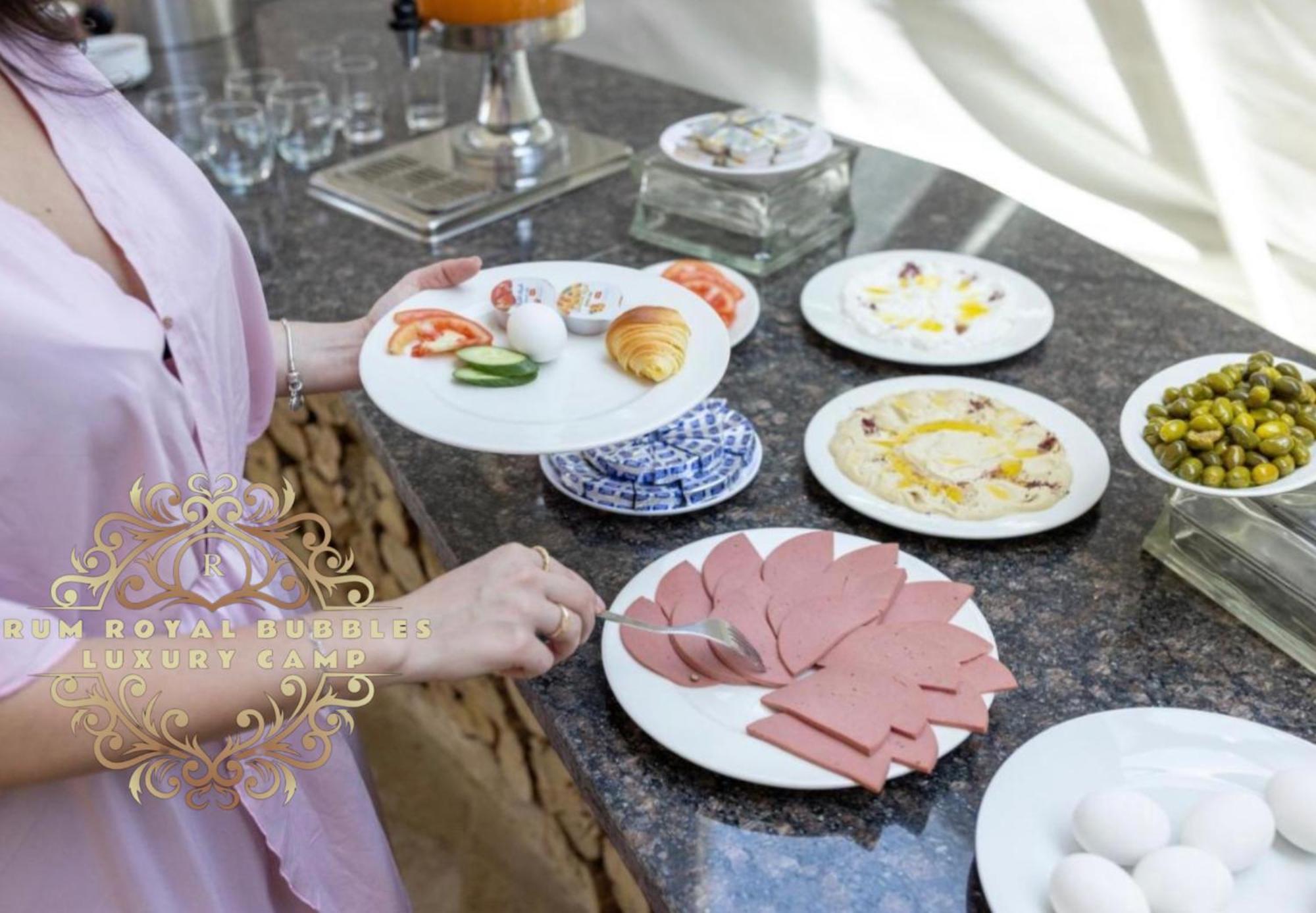 Rum Royal Bubbles Luxury Camp Apartment Wadi Rum Ngoại thất bức ảnh