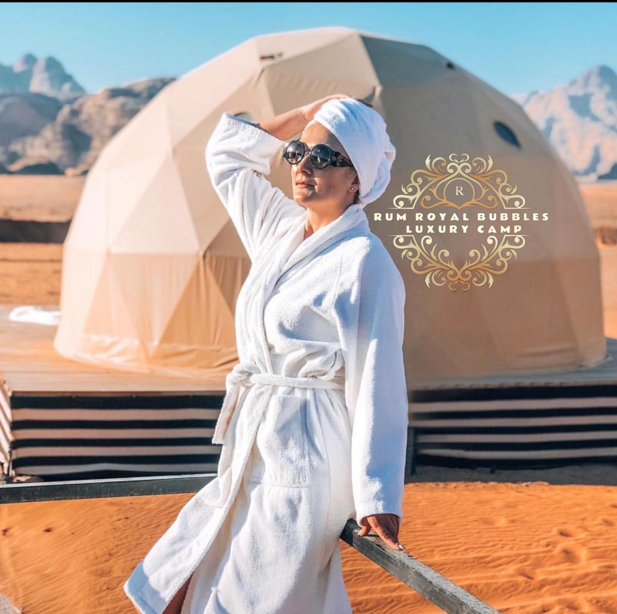 Rum Royal Bubbles Luxury Camp Apartment Wadi Rum Ngoại thất bức ảnh